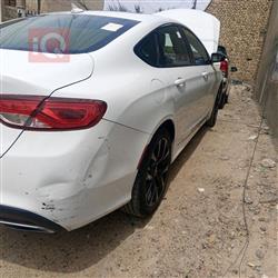 كرايسلر 200